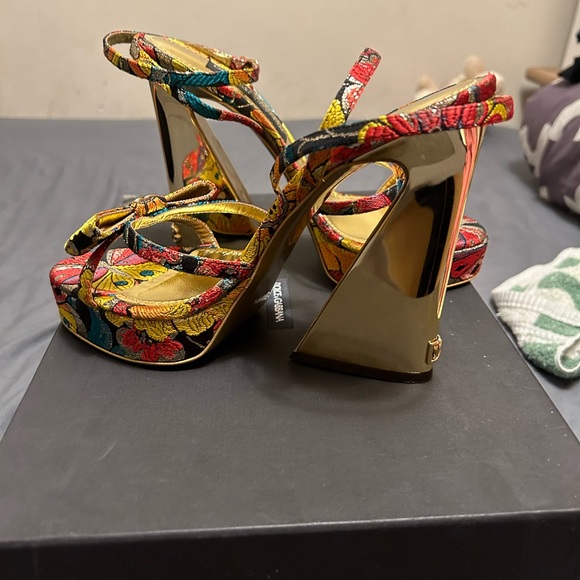 D&G Heels - Picture 6 of 6